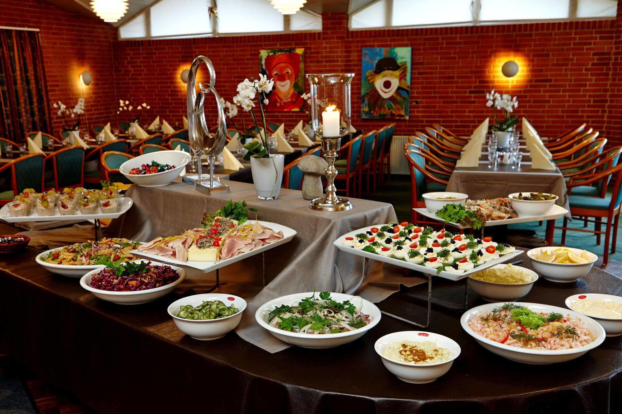 Hotel Vissenbjerg Storkro מראה חיצוני תמונה
